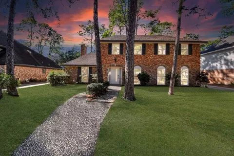 13335 Balmore Cir, Houston, TX 77069