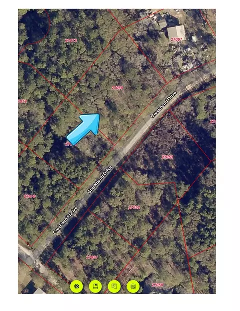 15985 Creekbend Dr, Plantersville, TX 77363