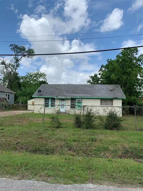 4307 Wayne St, Houston, TX 77026