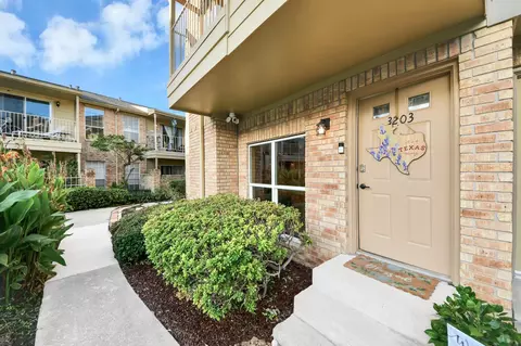 11201 Lynbrook Dr #3203, Houston, TX 77042