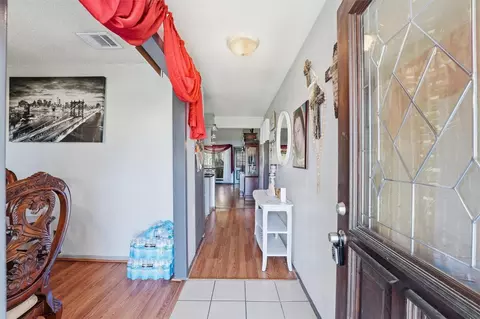 Entry Way - 6203 Sunnygate Dr, Spring, TX 77373 photo 1 of 1