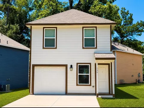 136 Black Walnut, Livingston, TX 77351