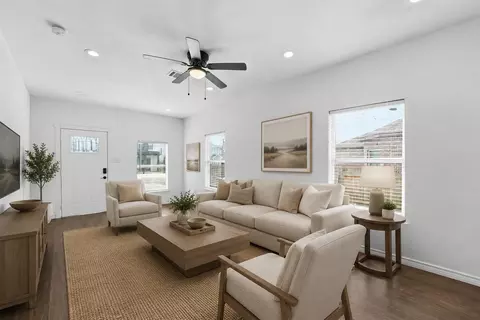 4217 Sterling St, Houston, TX 77051