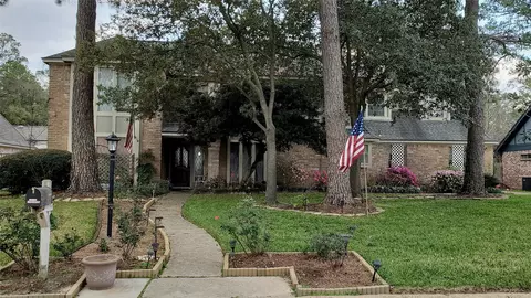 18006 Shadow Valley Dr, Spring, TX 77379 photo 1