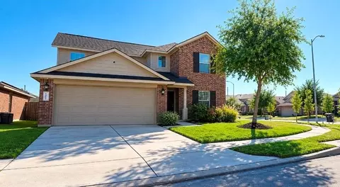 1402 Rodeo Cattle Ln, Houston, TX 77049