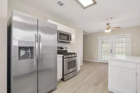 Kitchen - 28931 Sedgefield St, Spring, TX 77386 photo 1 of 3