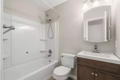 Bath - 28931 Sedgefield St, Spring, TX 77386 photo 3 of 3