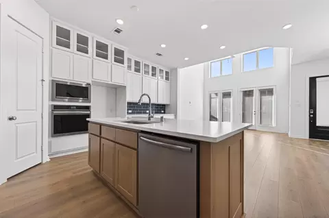 16518 Texas Hill Country Rd, Cypress, TX 77433