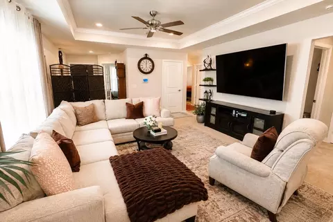 Living - 226 Flaxen Chestnut, Spring, TX 77382 photo 1 of 3