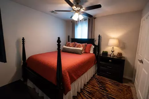 Bedroom - 226 Flaxen Chestnut, Spring, TX 77382 photo 4 of 5