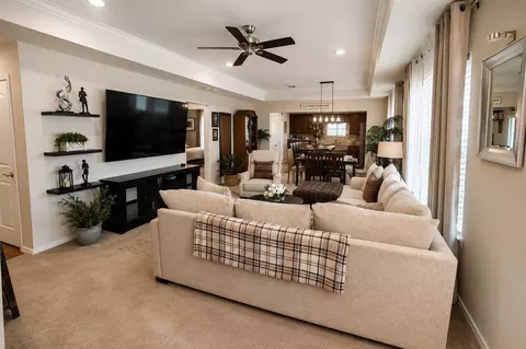 Living - 226 Flaxen Chestnut, Spring, TX 77382 photo 2 of 3