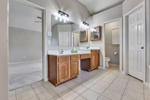 Bath - 24530 Fort Path Dr, Spring, TX 77373 photo 4 of 6