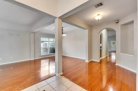 Entry Way - 24530 Fort Path Dr, Spring, TX 77373 photo 2 of 3