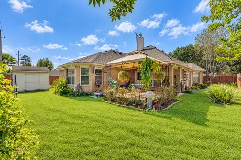 Exterior - 24530 Fort Path Dr, Spring, TX 77373 photo 8 of 9