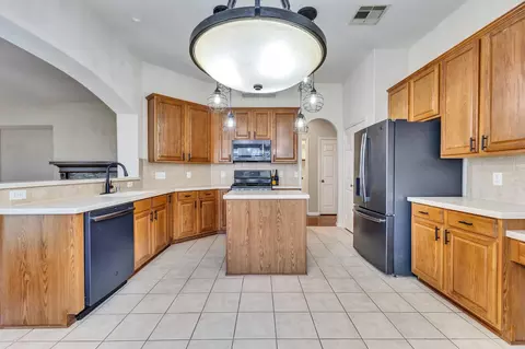 Kitchen - 24530 Fort Path Dr, Spring, TX 77373 photo 3 of 5
