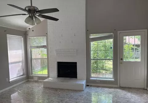Living - 3907 Algernon Dr, Spring, TX 77373 photo 2 of 6