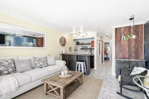 6300 Seawall Blvd #3330, Galveston, TX 77551