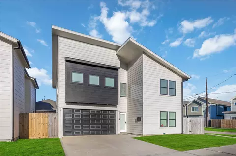 2211 Dan St, Houston, TX 77020