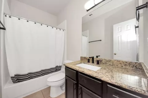 Bath - 8131 Black Percher St, Conroe, TX 77385 photo 5 of 5