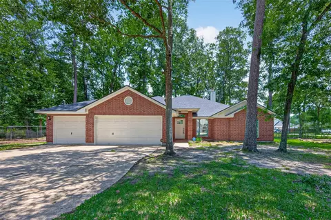 18510 Belle Cote Dr, Crosby, TX 77532