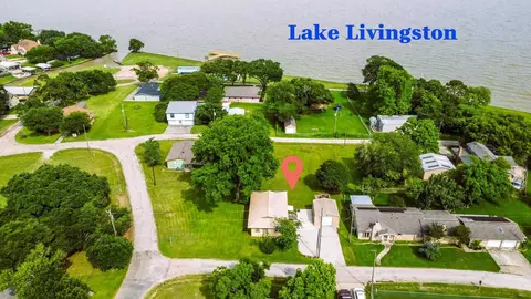 21 Clearview St, Point Blank, TX 77364
