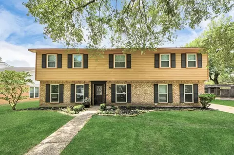 3923 Cypress Lake Dr, Spring, TX 77388