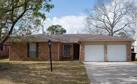 10815 Sagecrest Ln, Houston, TX 77089