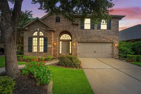 18906 Cove Pointe Dr, Cypress, TX 77433