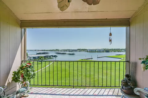 15575 Marina Dr #315C, Montgomery, TX 77356