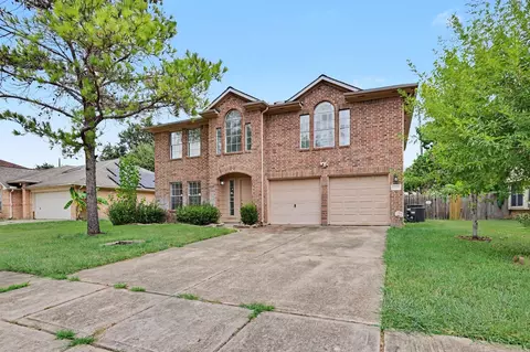 8823 Emerald Heights Ln, Houston, TX 77083