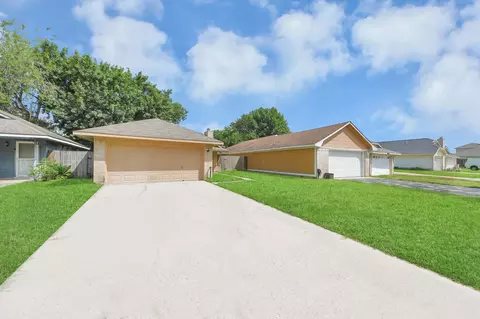 Exterior - 3219 Forestbrook Dr, Spring, TX 77373 photo 6 of 11