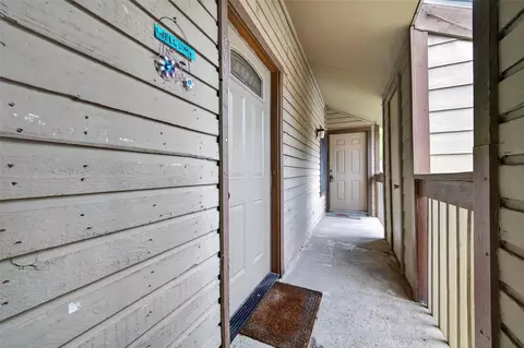 12900 Walden Rd #3, Montgomery, TX 77356
