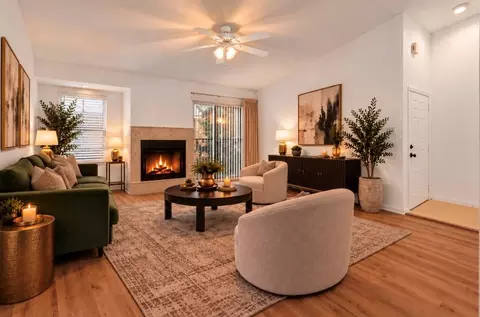 10811 Richmond Ave #72, Houston, TX 77042