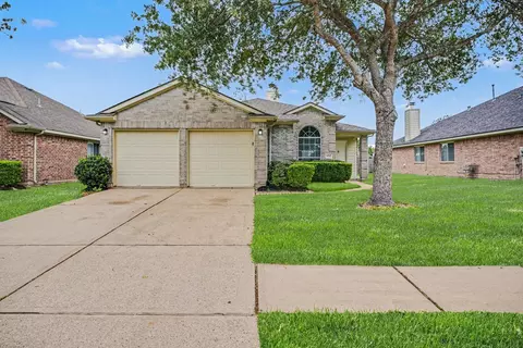 4026 Ashview Ln, Fresno, TX 77545