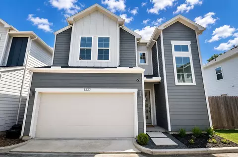 1223 W Tidwell Rd, Houston, TX 77091