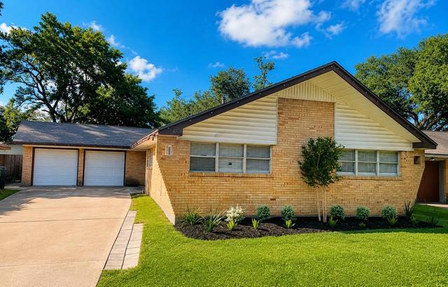 4314 Benning Dr, Houston, TX 77035