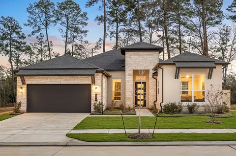 306 Eastern Towhee Ct, Magnolia, TX 77354