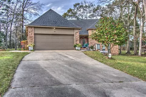 Exterior - 52 Cherry Hill Dr, Conroe, TX 77304 photo 2 of 4