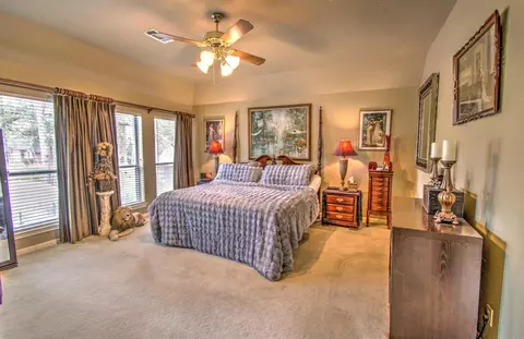 Bedroom - 52 Cherry Hill Dr, Conroe, TX 77304 photo 1 of 6