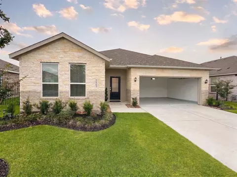 2605 Lago Costa Dr, Texas City, TX 77568