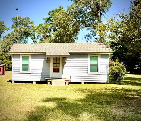 667 County Road 4150, Woodville, TX 75979