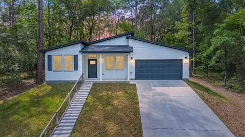 24411 Oakland Hills Dr, Huntsville, TX 77320