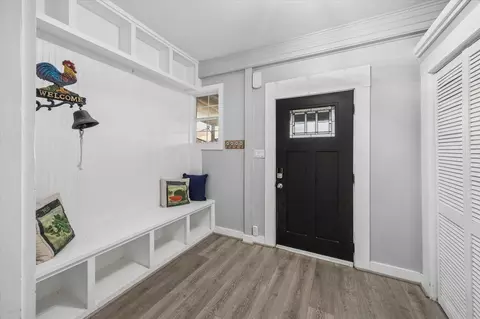 Entry Way - 10347 Pless Rd, Cat Spring, TX 78933 photo 2 of 3
