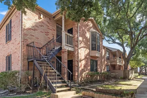 2255 Braeswood Park Dr #176, Houston, TX 77030