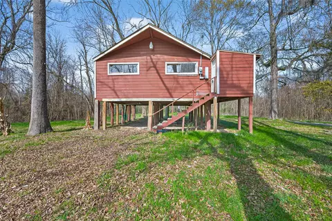 200 County Road 2859, Cleveland, TX 77327