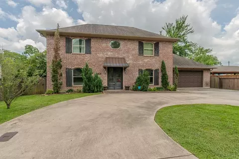 710 East, Beaumont, TX 77706