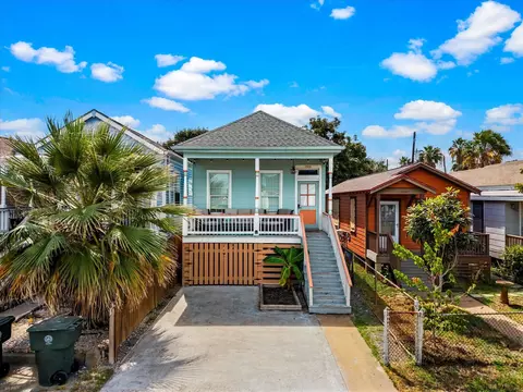 1309 Avenue M, Galveston, TX 77550