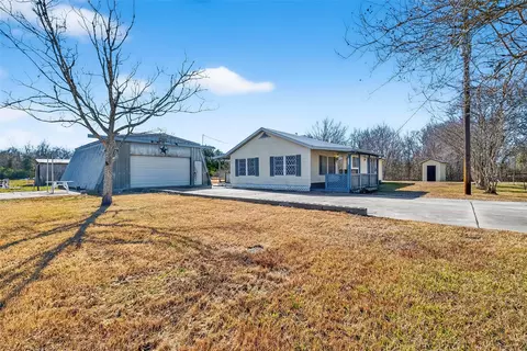 5116 Ike Frank Rd, Santa Fe, TX 77517