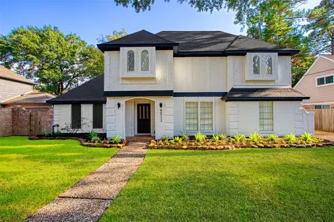 9211 Godstone Ln, Spring, TX 77379