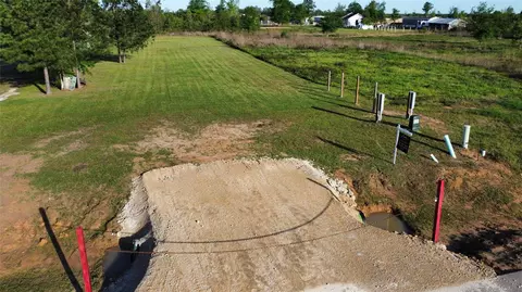 345 Road 5253, Cleveland, TX 77327